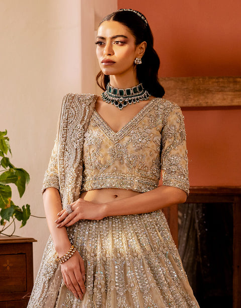 Bridals – Ilsa by Samsara